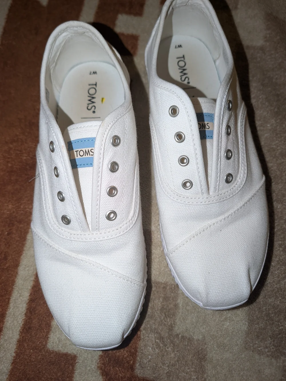 Toms Women's 7 Platform Casual White Slip-On Canvas Sneakers; No Laces Clean